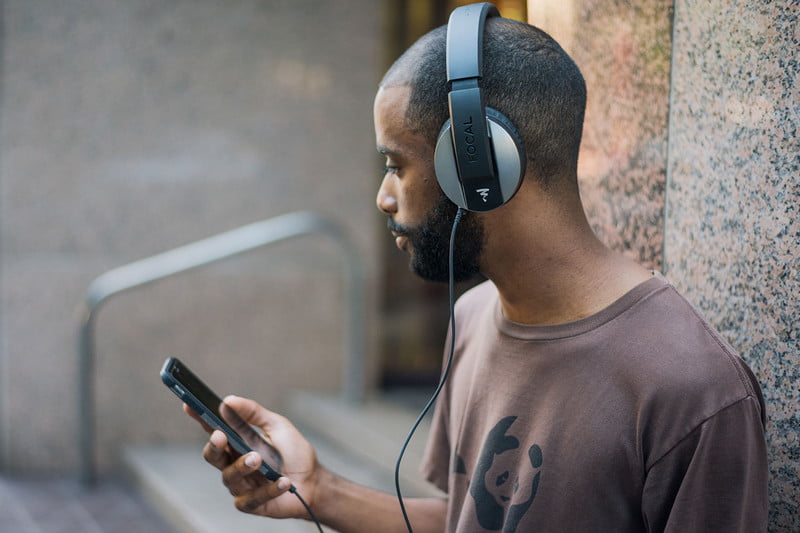 Listen to Hearts Alive Bible Backgrounds